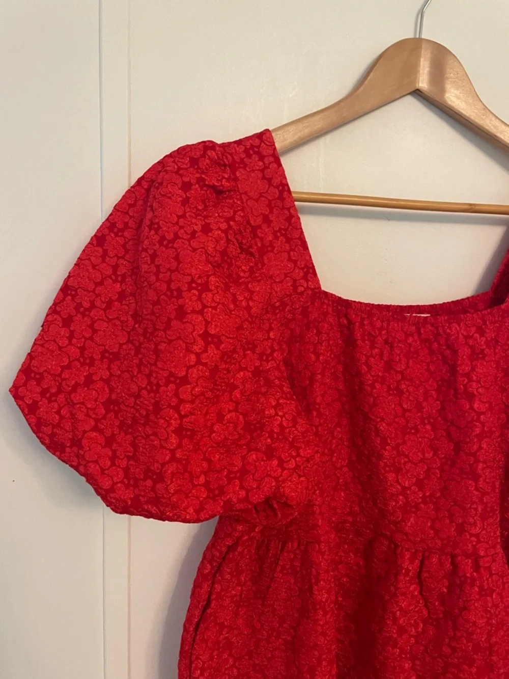 Southern Grace Jasmine Bright Red Puff-Sleeve Tiered Baby Doll Dress Size L - Picture 3 of 10